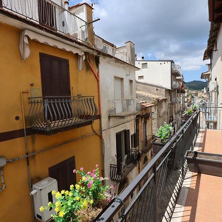 Casa Vacanza Locanda Diffusa Madonna Delle Grazie Hotel Itri Exterior photo